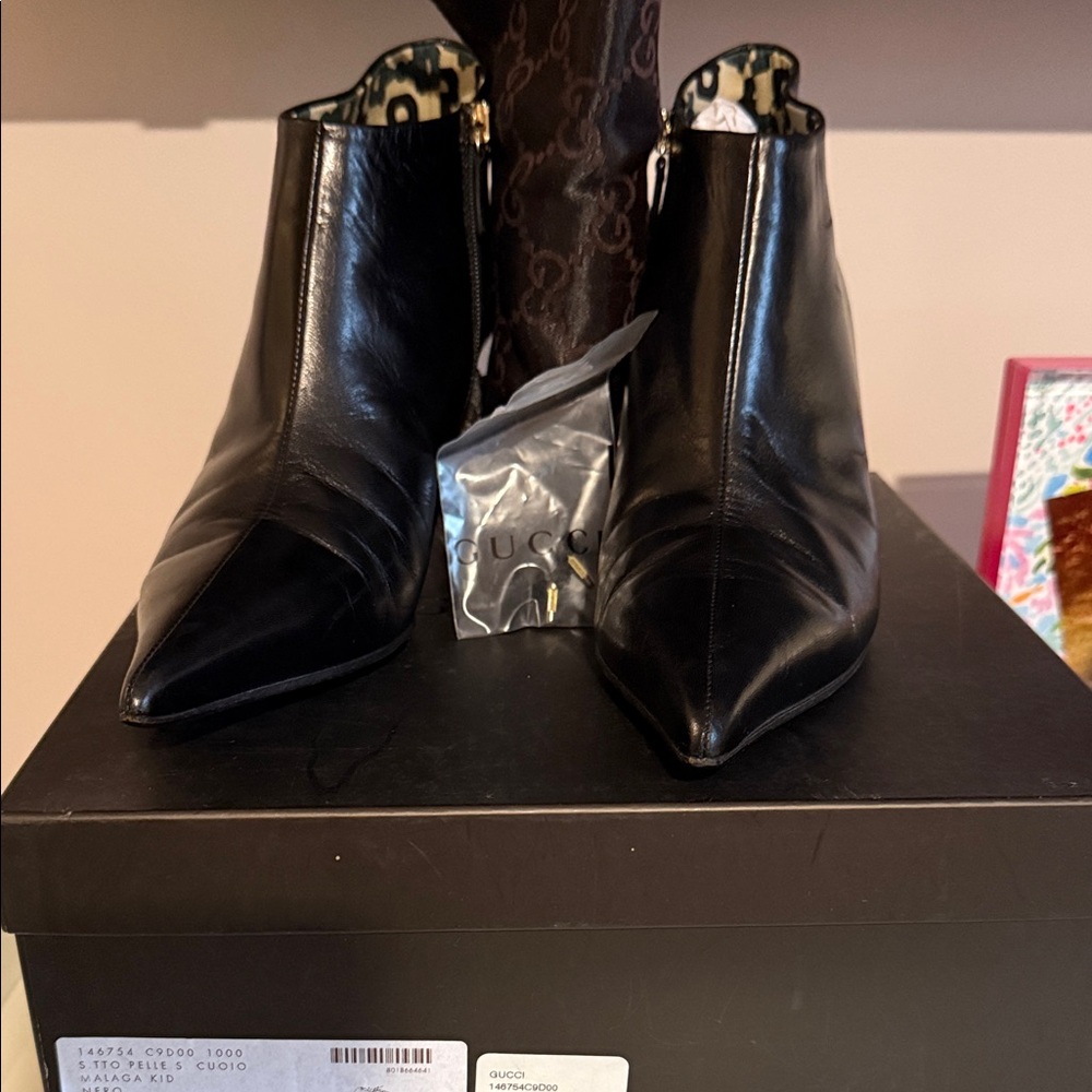 Vintage Gucci Pointed Seamed Black Ankle Boots STTO PELLE S CUOIO MALAGA KID 9.5